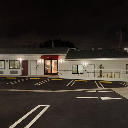 Red Roof Inn Carson - Wilmington, Ca Los Angeles Bagian luar foto