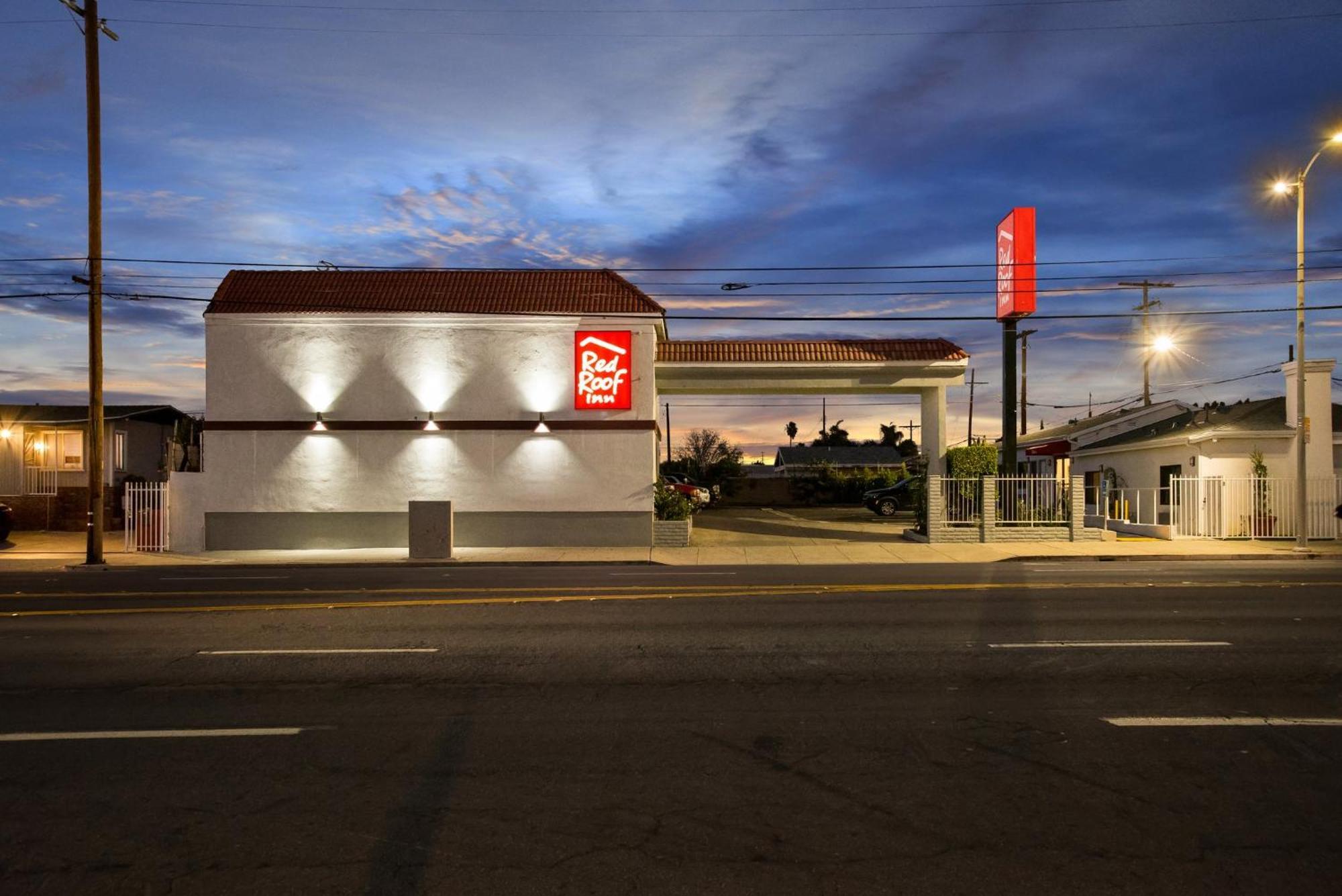 Red Roof Inn Carson - Wilmington, Ca Los Angeles Bagian luar foto