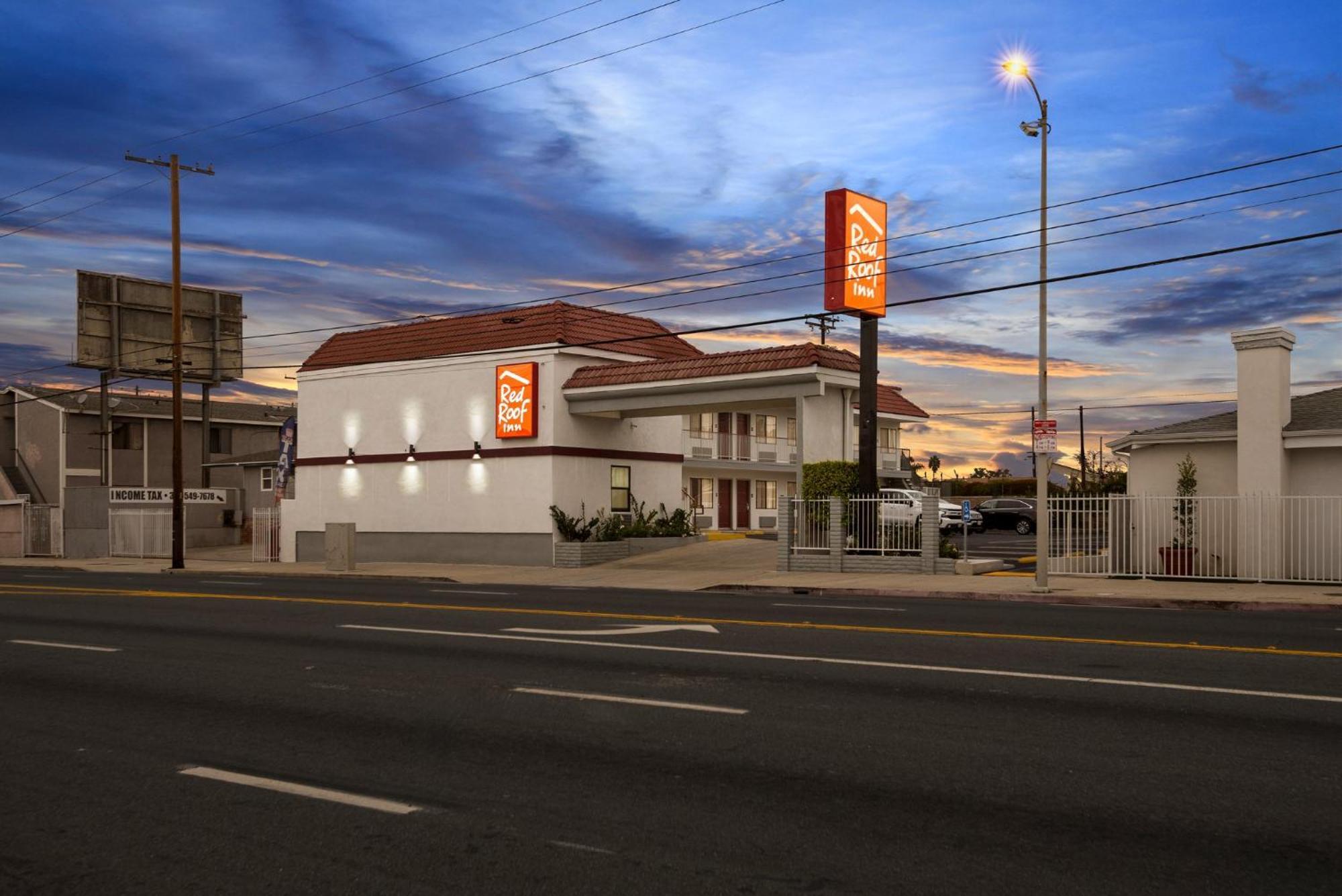 Red Roof Inn Carson - Wilmington, Ca Los Angeles Bagian luar foto