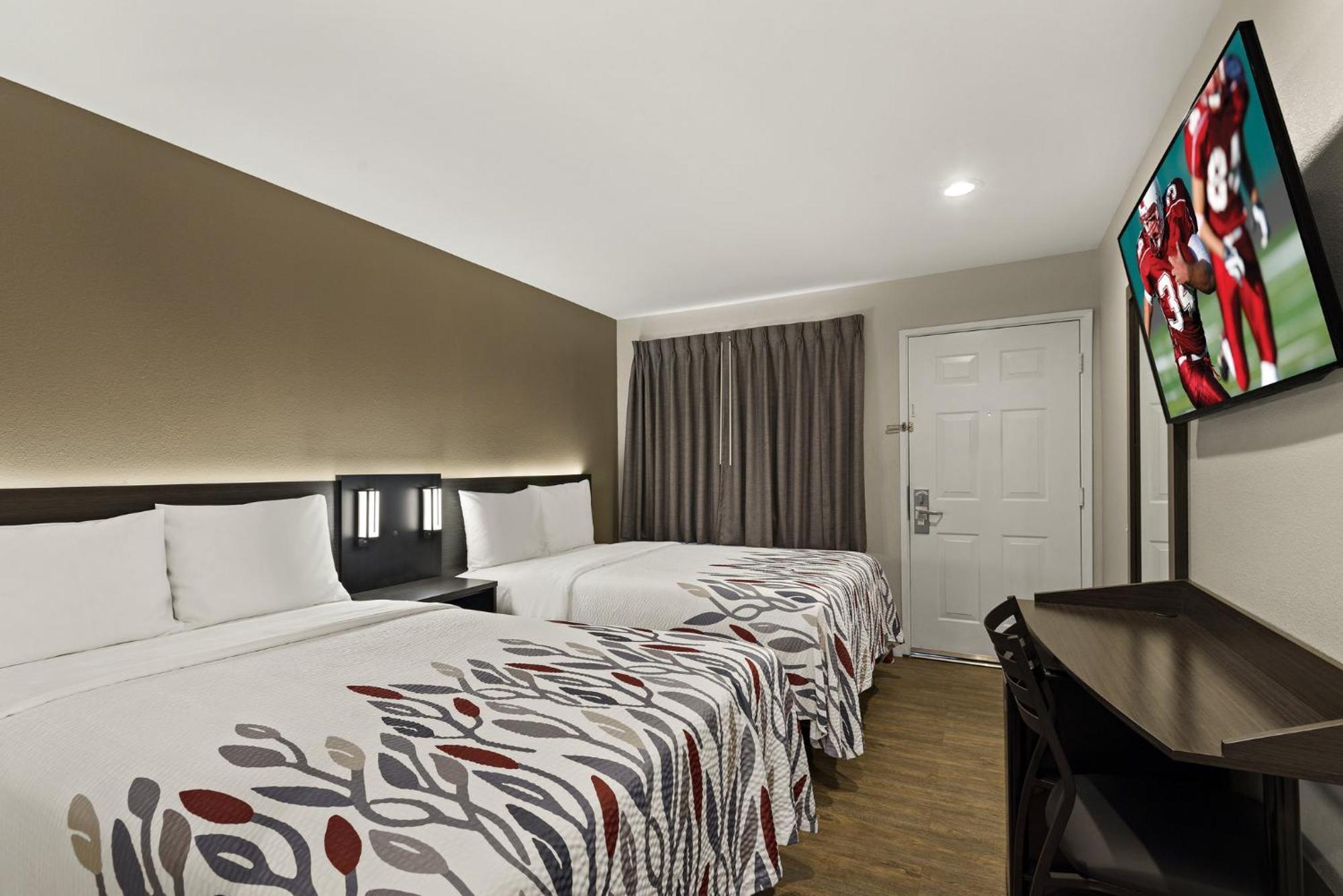 Red Roof Inn Carson - Wilmington, Ca Los Angeles Bagian luar foto